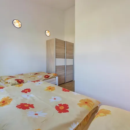 3 Bedroom Gorgeous In Casa vacanze *