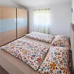 Cozy In بيت للعطل Galižana