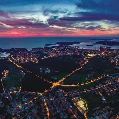 3 Bedroom Gorgeous In *